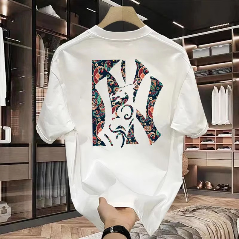 Streetwear Brand With Flowers - تي شيرت رياضي بنمط زهرة الكاجو