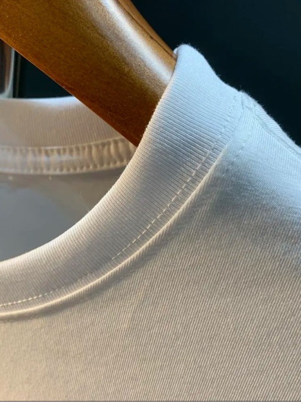 تي شيرت أمريكي الطراز بطباعة ز - مراجعة Streetwear Brand With Flowers وسعره