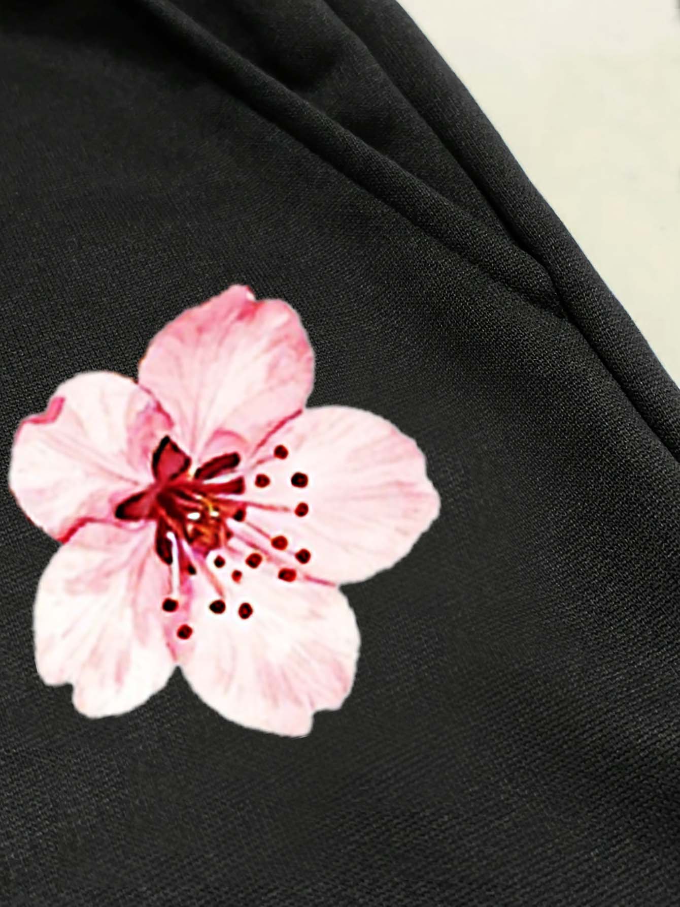 شورت رجالي فضفاض بتصميم ياباني - مراجعة Streetwear Brand Japanese وسعره