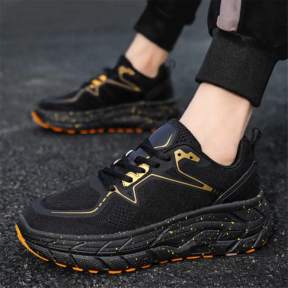 أحذية لا تنزلق مقاس 37 مقاس 44 - مراجعة Streetwear Brand Sale وسعره