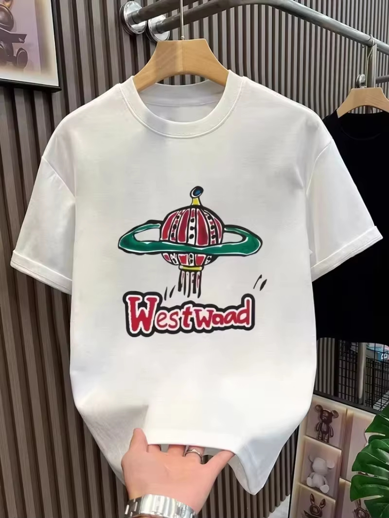 تي شيرت كلاسيكي بشعار العلامة  - مراجعة Streetwear Brand Tees وسعره